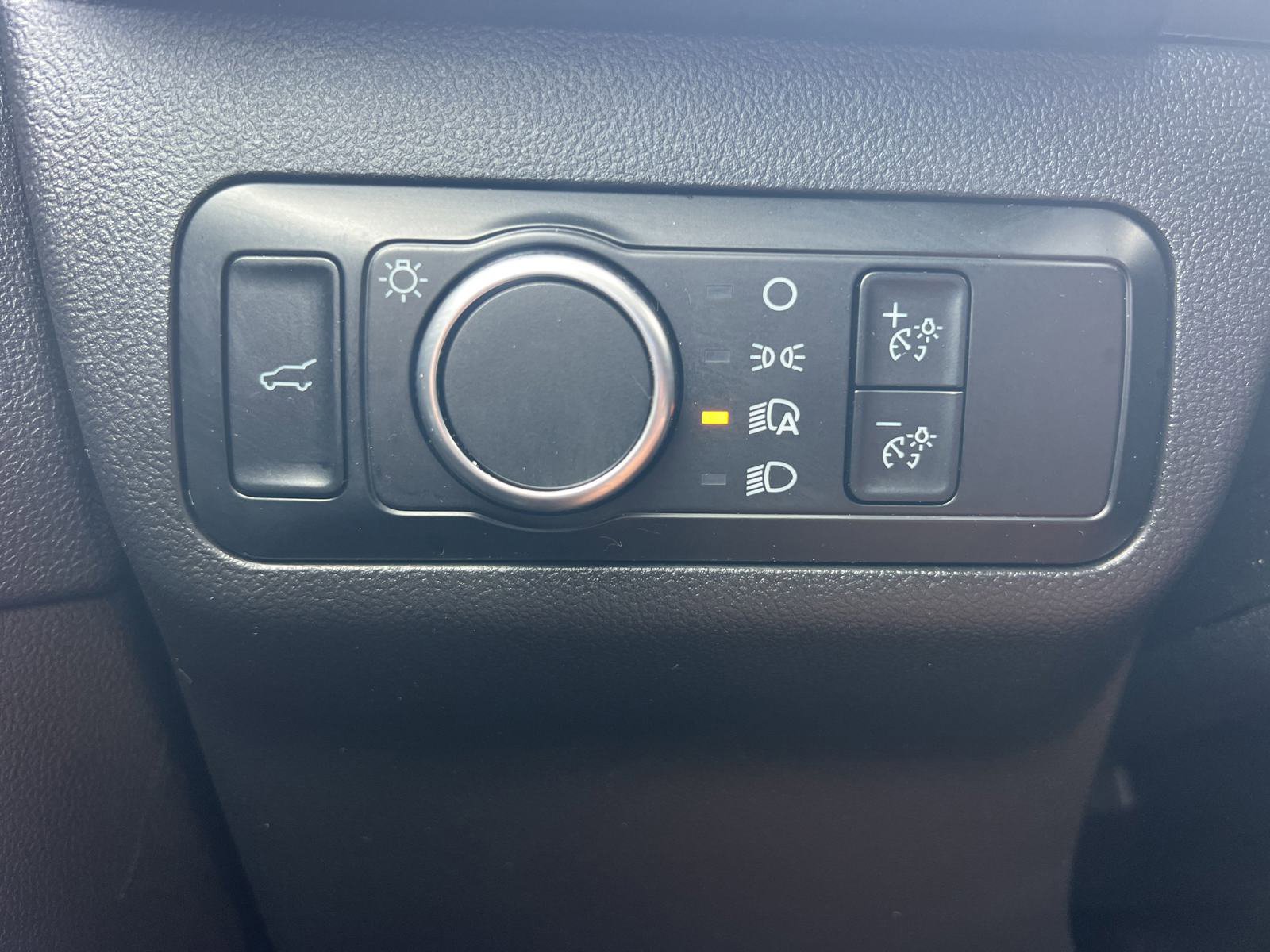 Used 2024 Ford Escape Active image 36