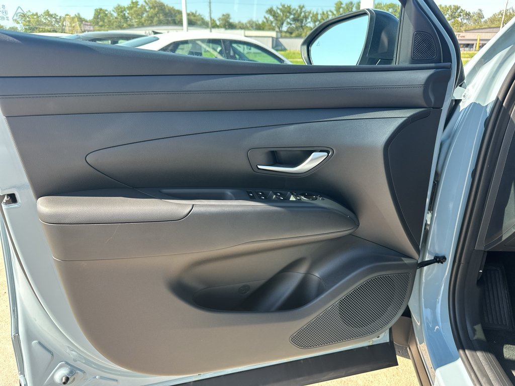 New 2027 Hyundai Santa Cruz SE AWD/4WD image 16
