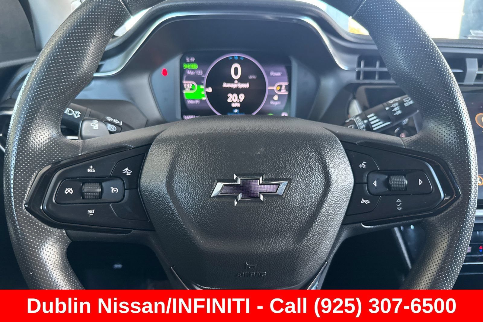 Used 2023 Chevrolet Bolt EUV LT FWD image 34