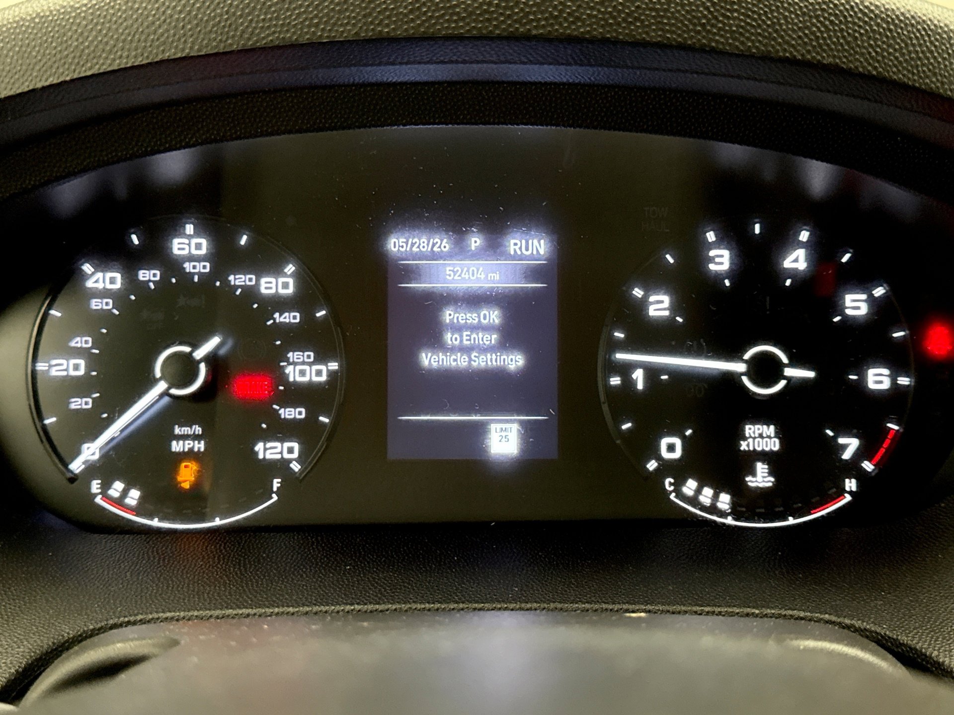 Used 2023 RAM ProMaster 2500 FWD image 9
