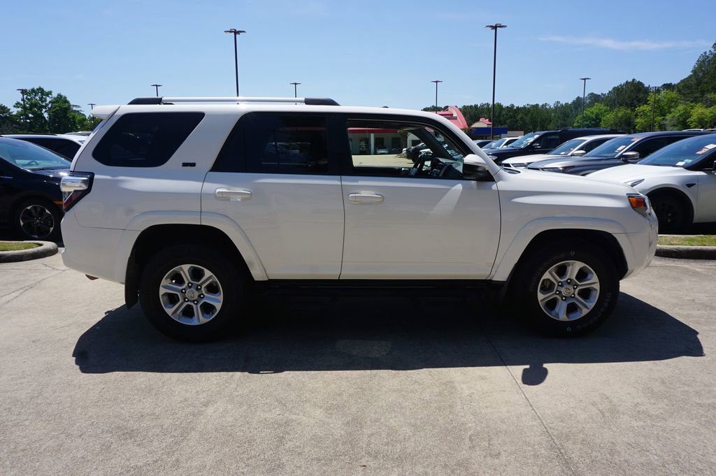 Used 2017 Toyota 4Runner SR5 image 20