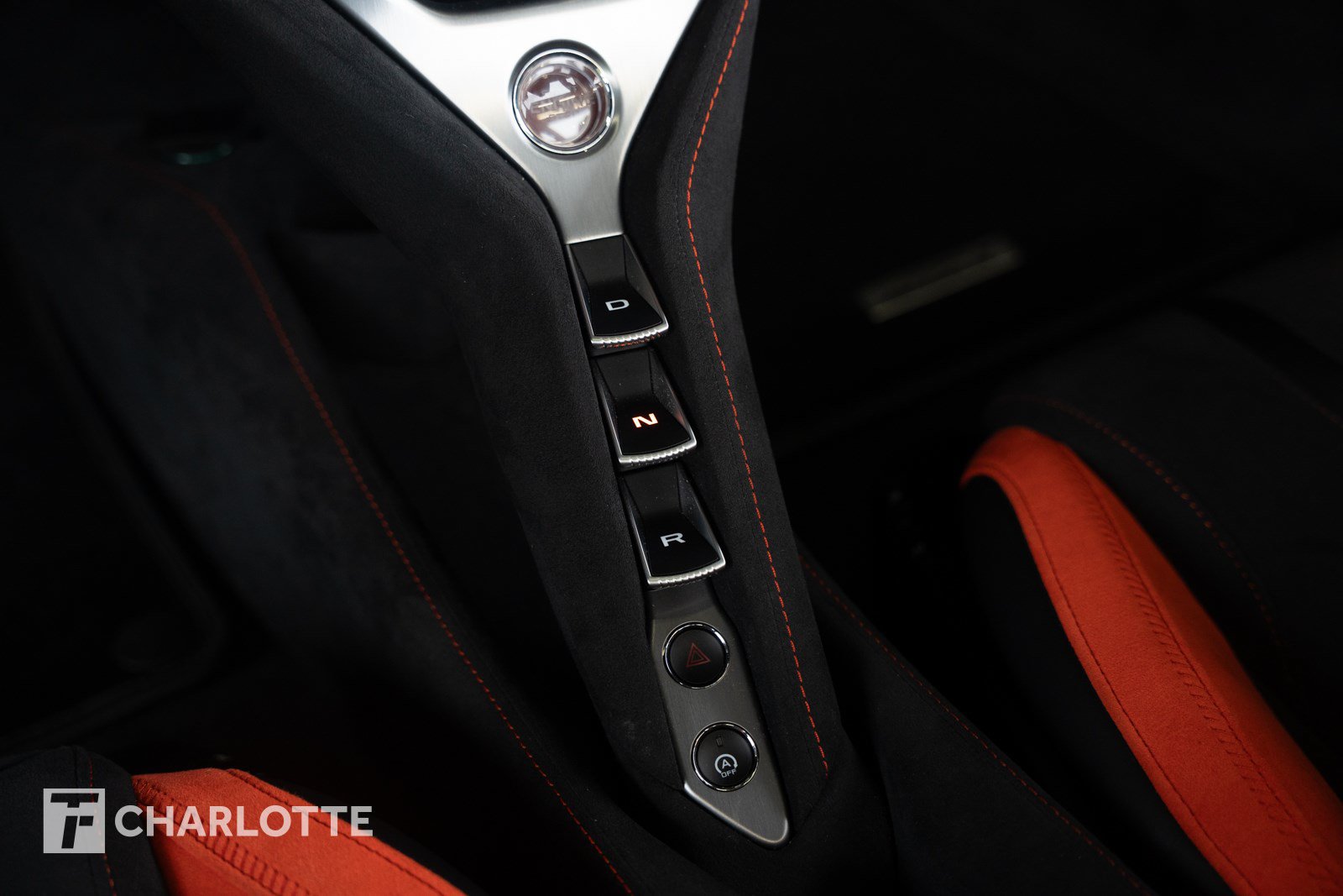 Used 2025 McLaren 750S Spider RWD image 26