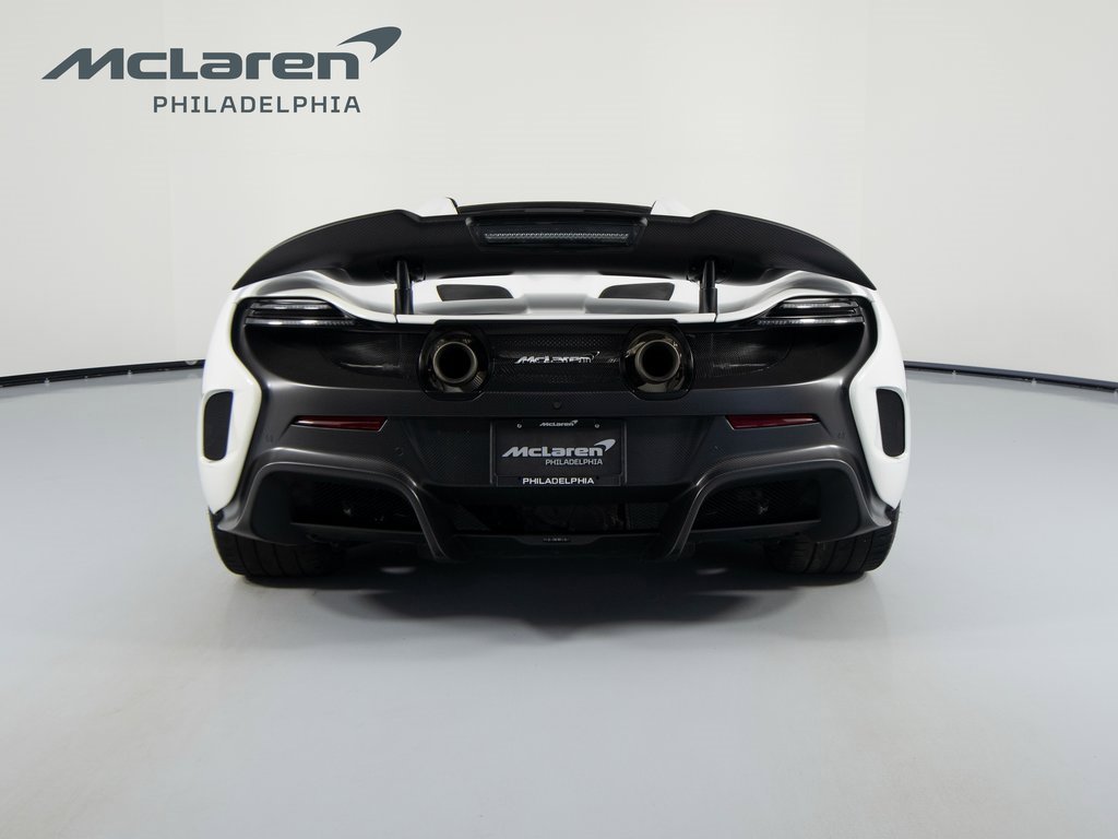 Used 2016 McLaren 675LT Spider image 7