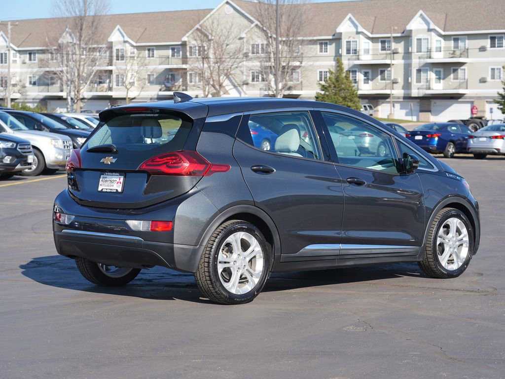 Used 2018 Chevrolet Bolt LT FWD image 3