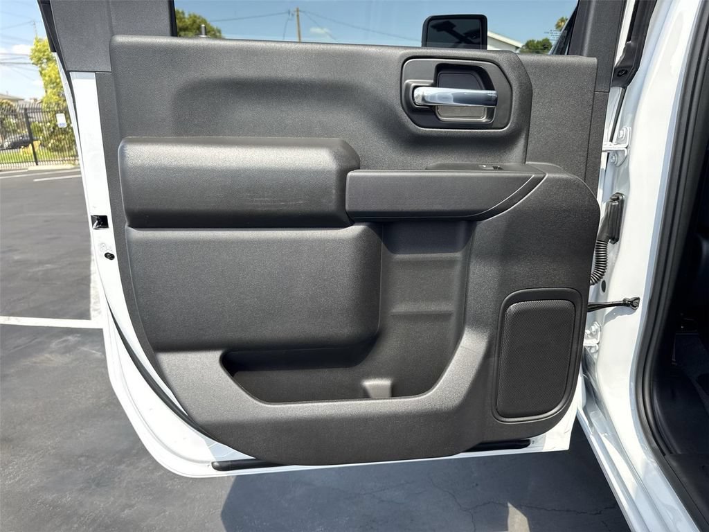New 2026 Chevrolet Silverado 2500 Custom w/ Custom Value Package AWD/4WD image 24