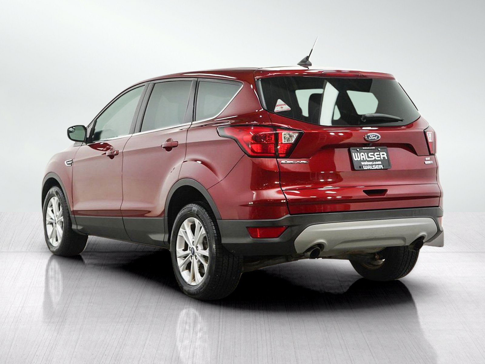 Used 2019 Ford Escape SE AWD/4WD image 4