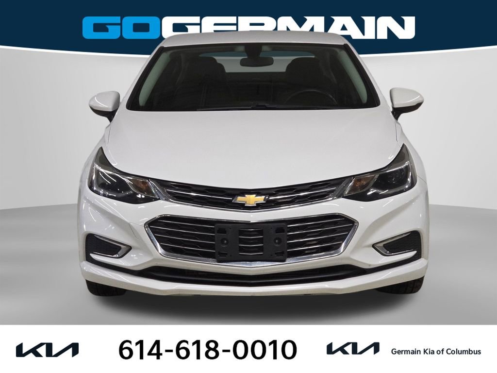 Used 2017 Chevrolet Cruze Premier image 3