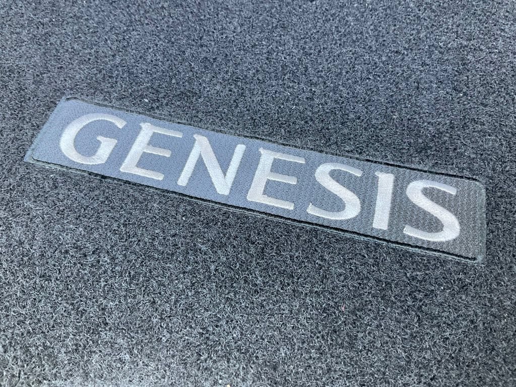 Used 2024 Genesis GV70 2.5T w/ Sport Prestige Package AWD/4WD image 15