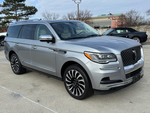 Used 2022 Lincoln Navigator Black Label image 6