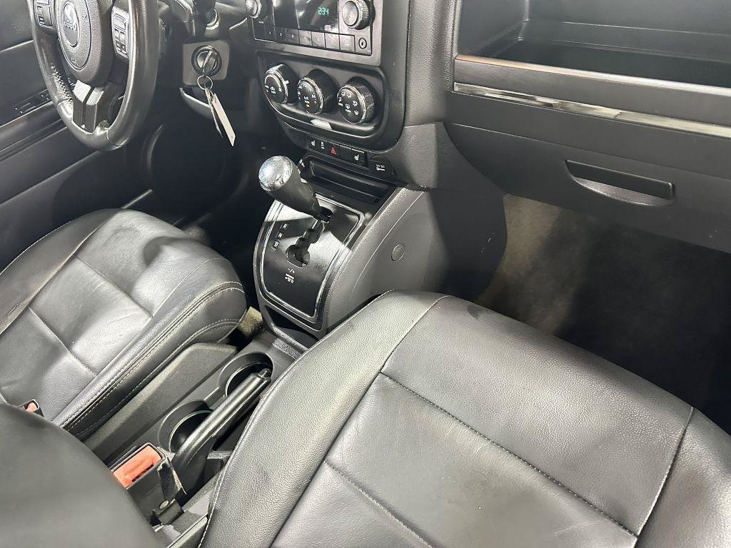 Used 2016 Jeep Patriot High Altitude AWD/4WD image 42