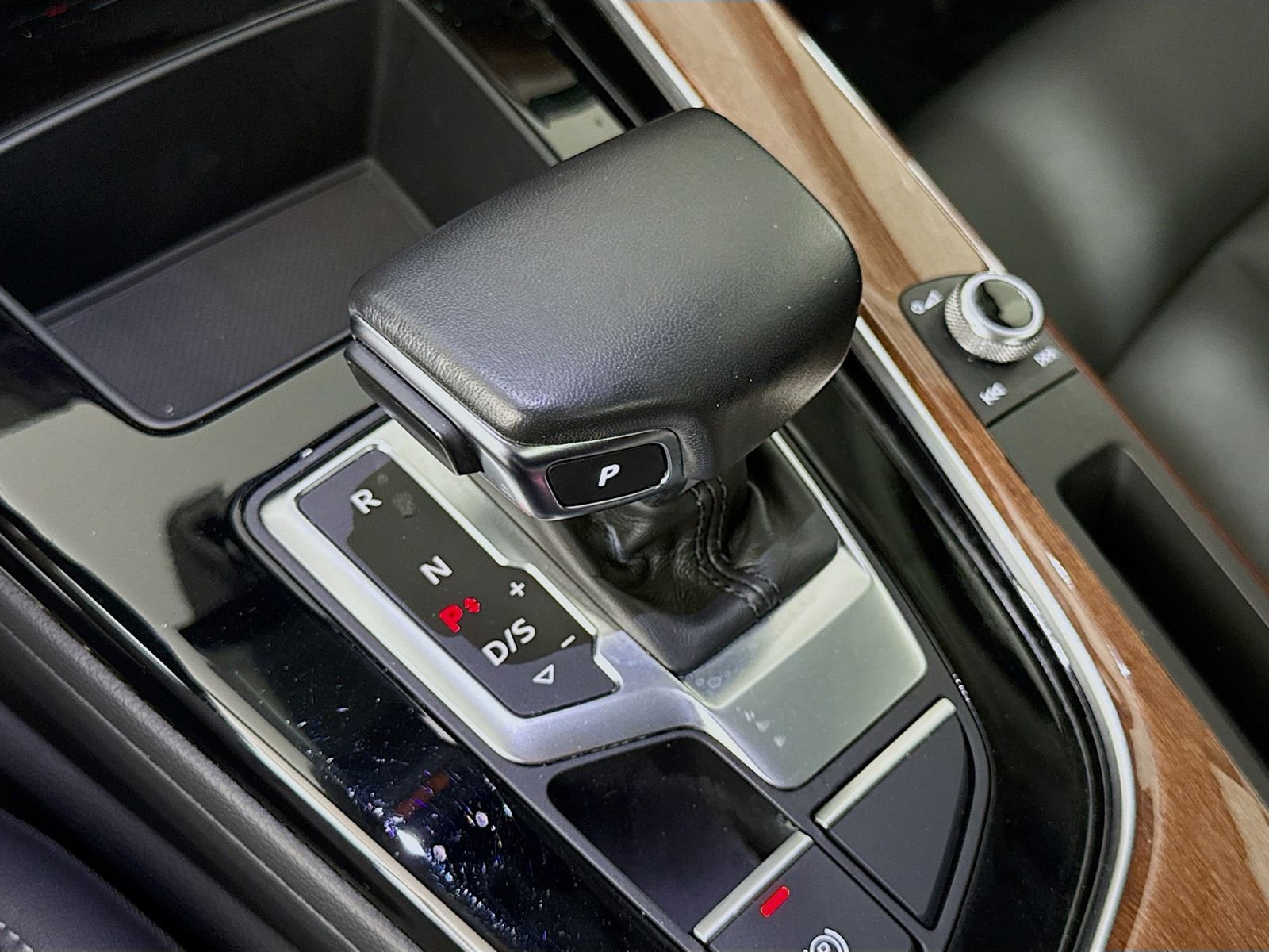 Certified 2023 Audi A4 2.0T Premium w/ Convenience Package image 16