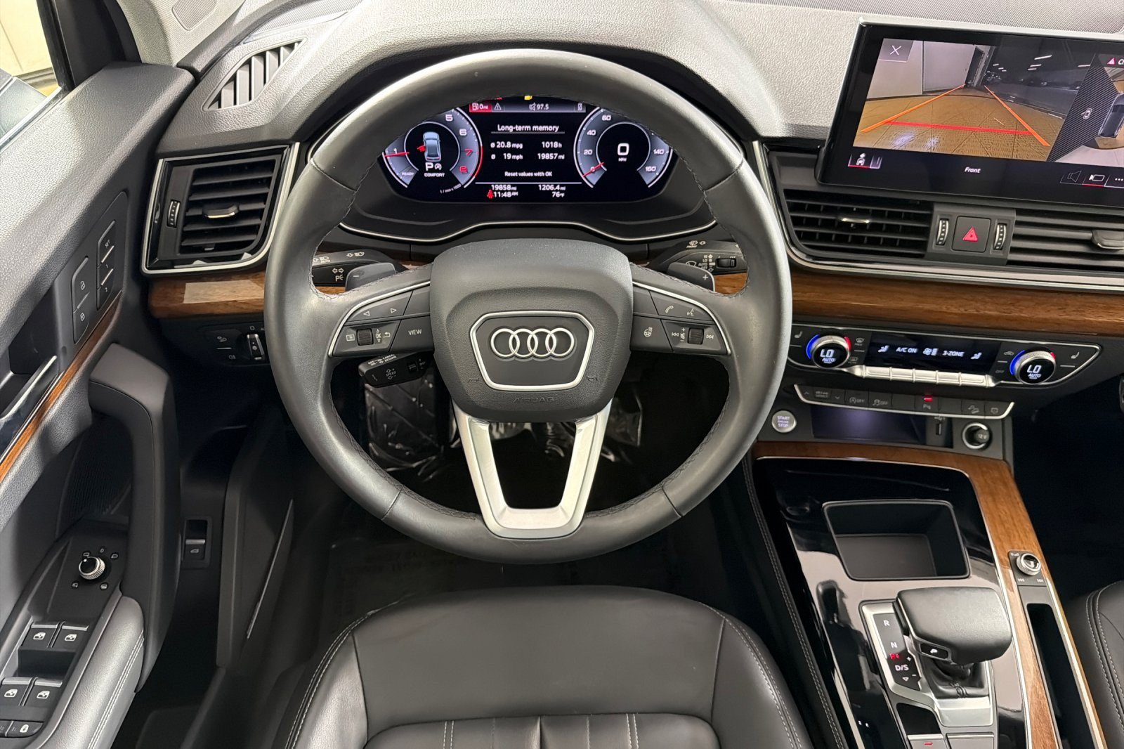 Used 2023 Audi Q5 2.0T Premium Plus w/ Premium Plus Package AWD/4WD image 13