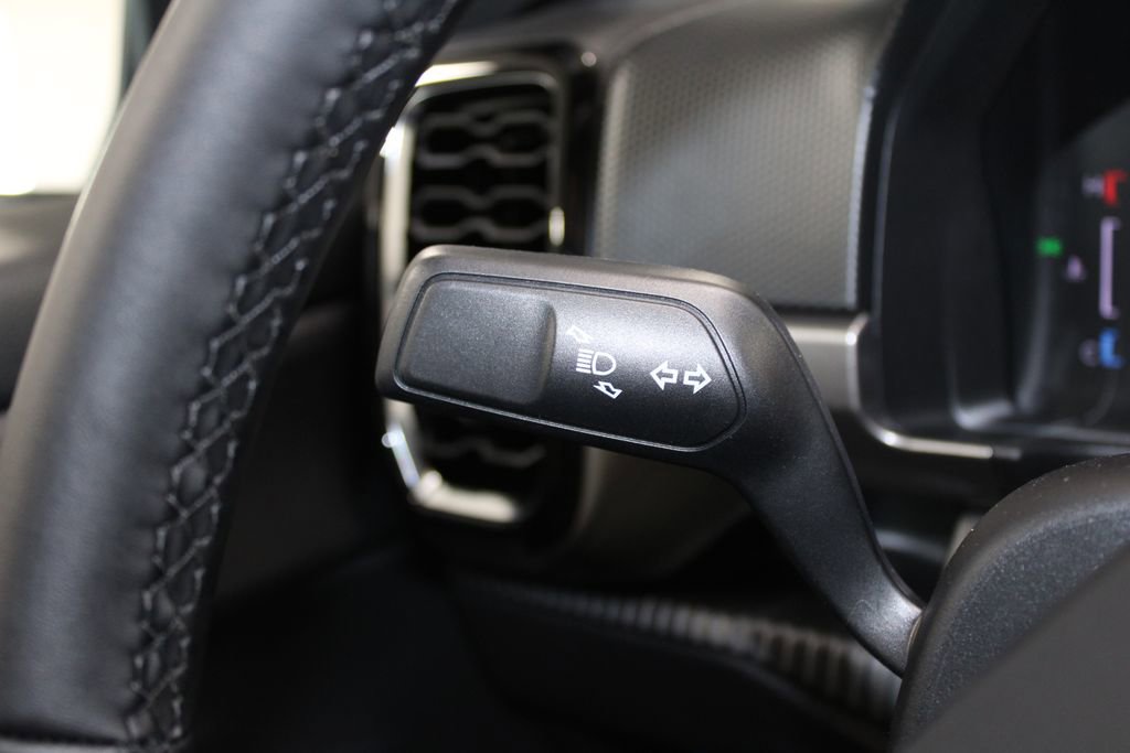 New 2025 Ford Ranger XLT w/ Equipment Group 301A High image 38