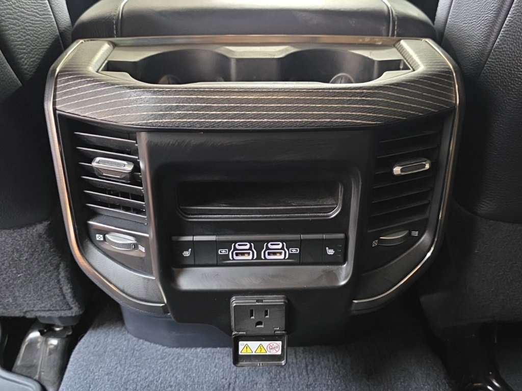 Used 2023 RAM 2500 Limited image 21