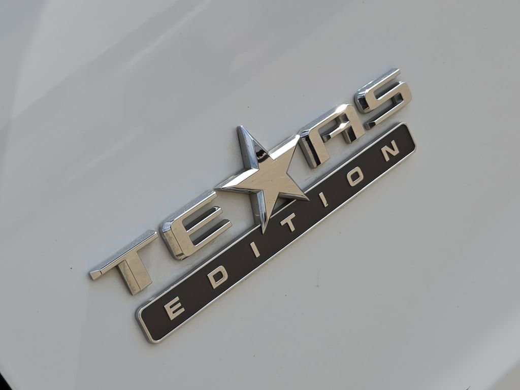 Used 2019 Chevrolet Silverado 1500 LT w/ Texas Edition image 32