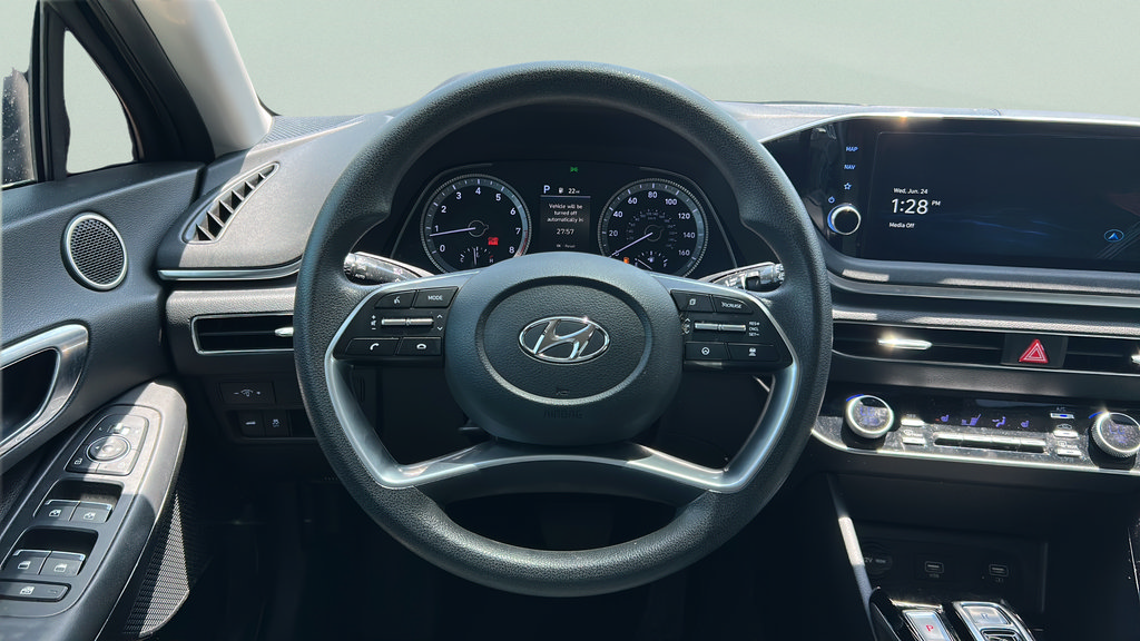 Used 2023 Hyundai Sonata SEL FWD image 16