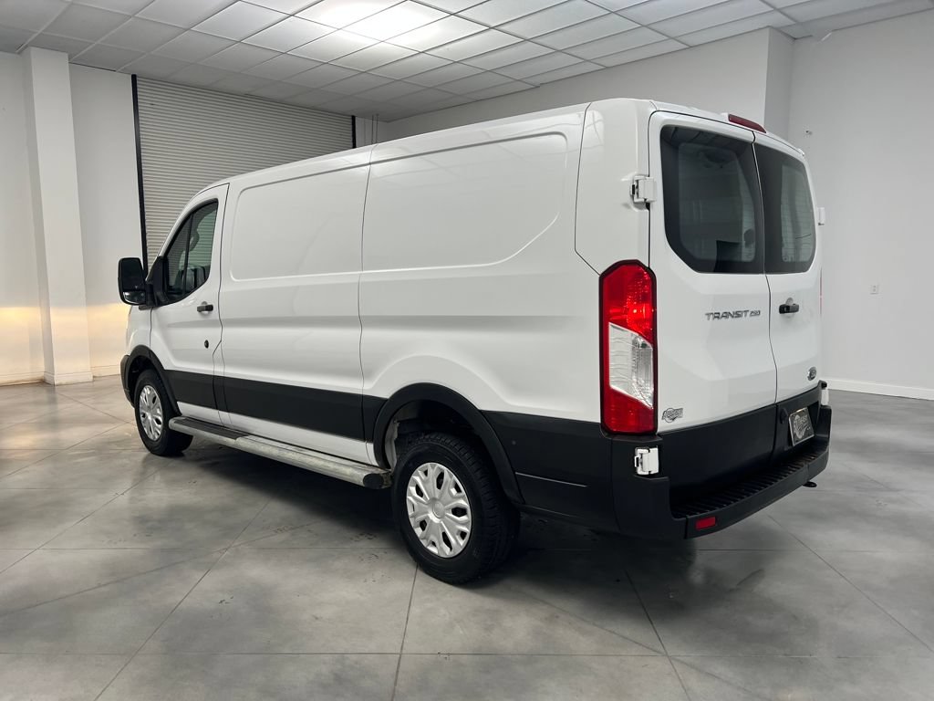 Used 2024 Ford Transit 250 Low Roof w/ Exterior Upgrade Package RWD image 5