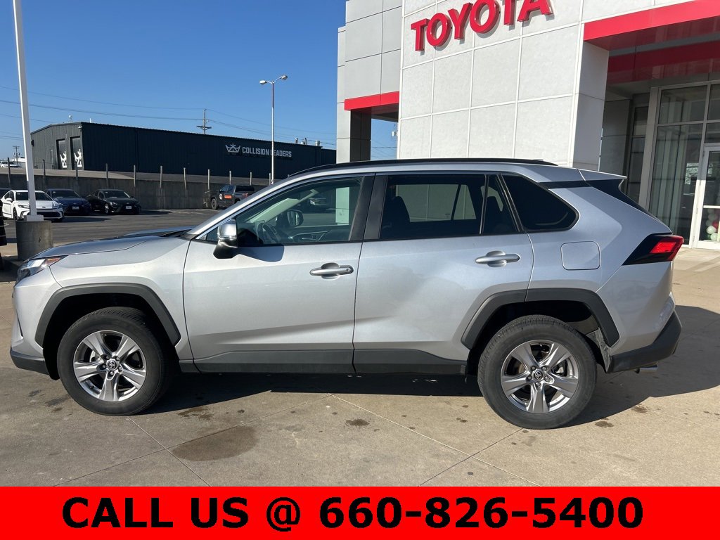 Used 2025 Toyota RAV4 XLE image 11