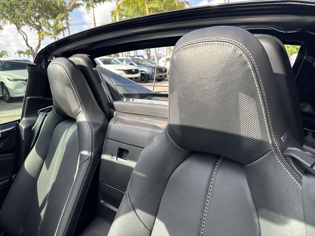 Used 2024 MAZDA MX-5 Miata RF Grand Touring w/ Weather Package image 20