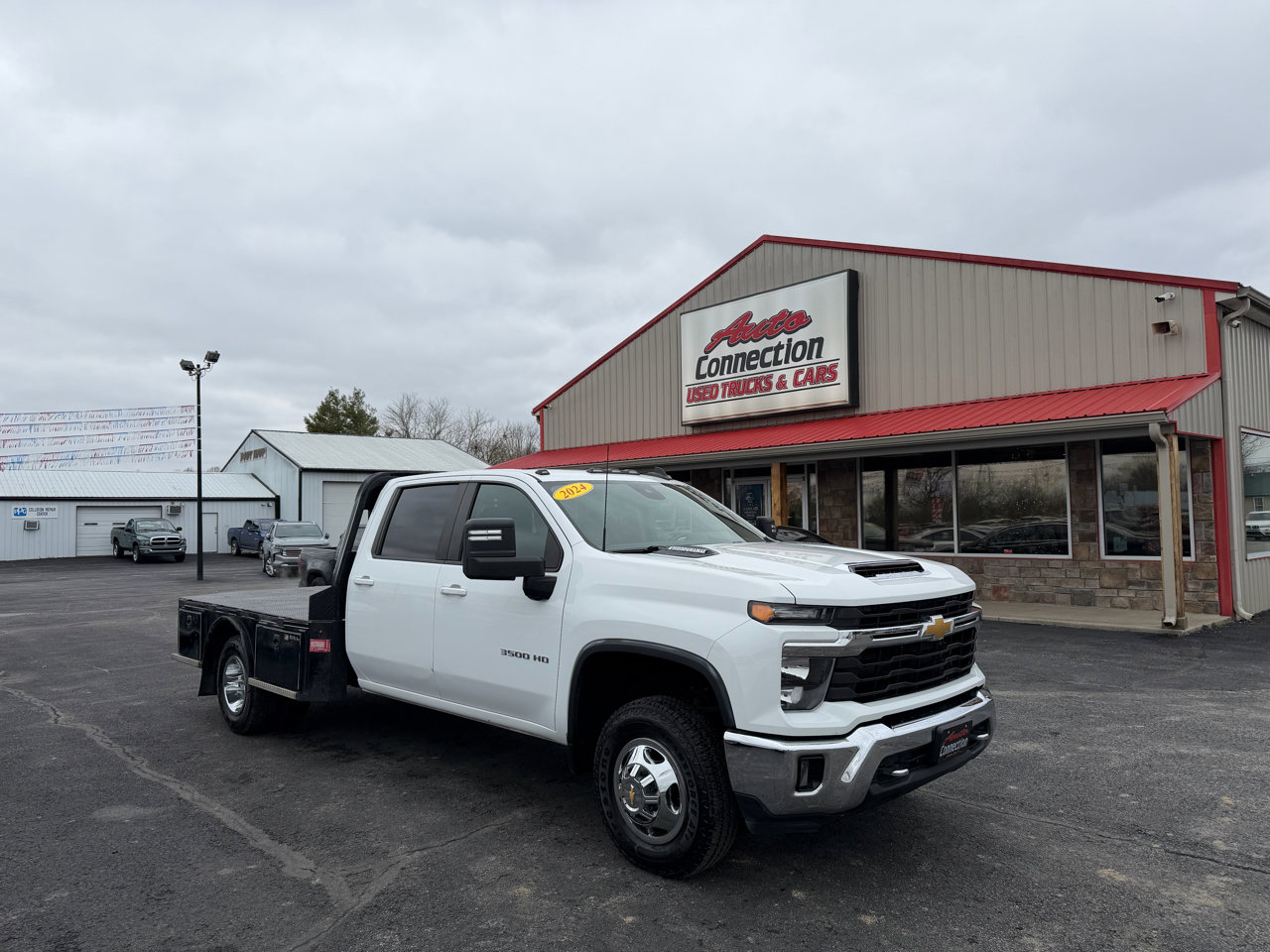 Used 2024 Chevrolet Silverado 3500 LT w/ Convenience Package video 1