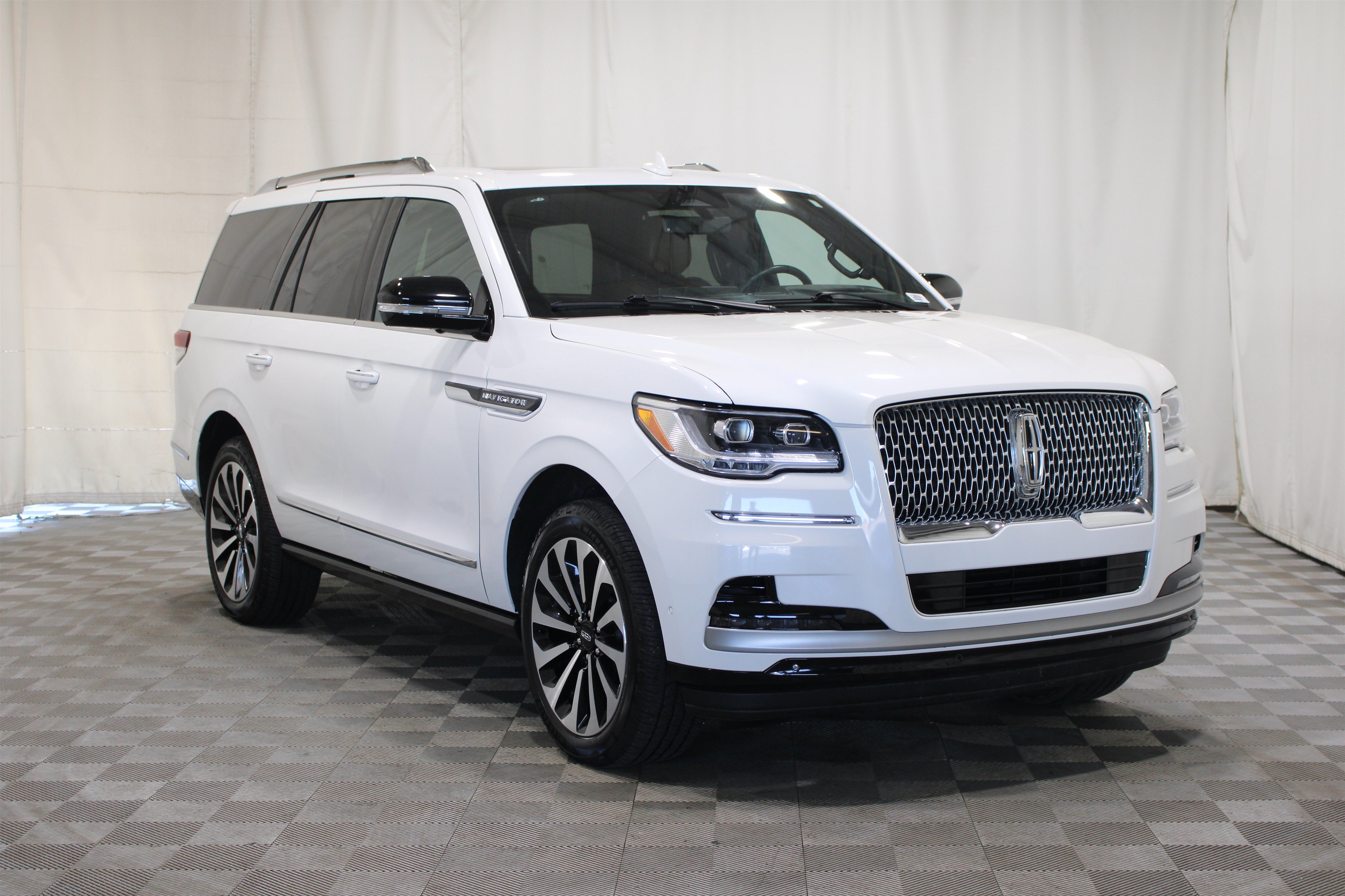 Certified 2024 Lincoln Navigator Reserve