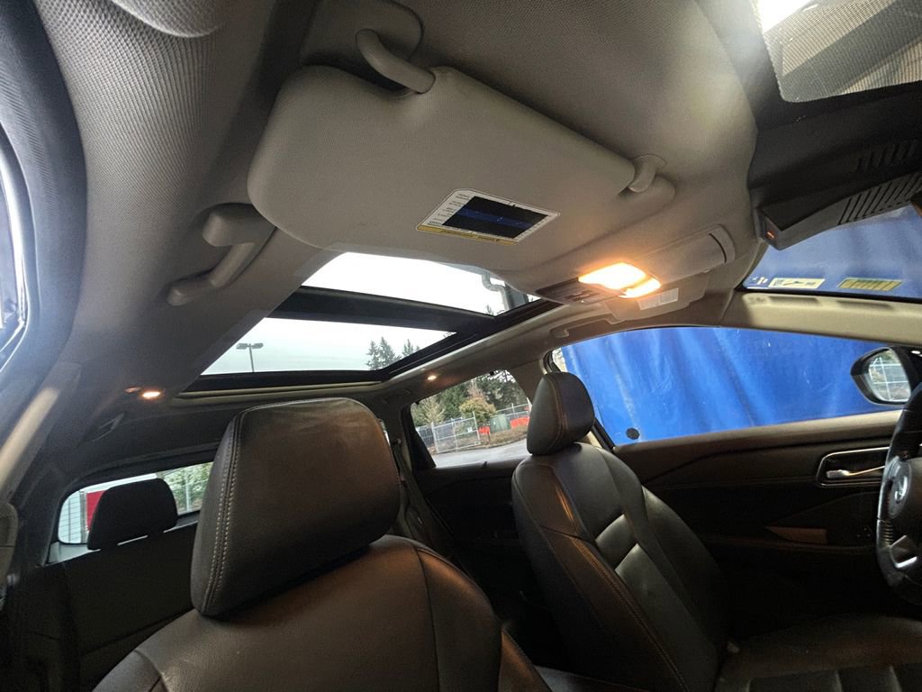 Used 2021 Nissan Rogue SL w/ Premium Package image 27