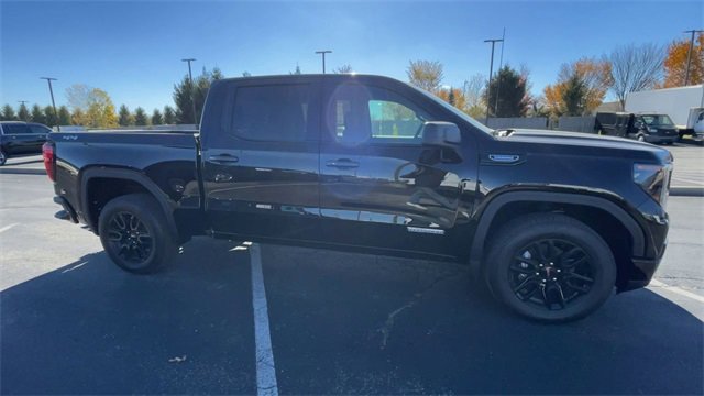 New 2026 GMC Sierra 1500 Elevation image 3