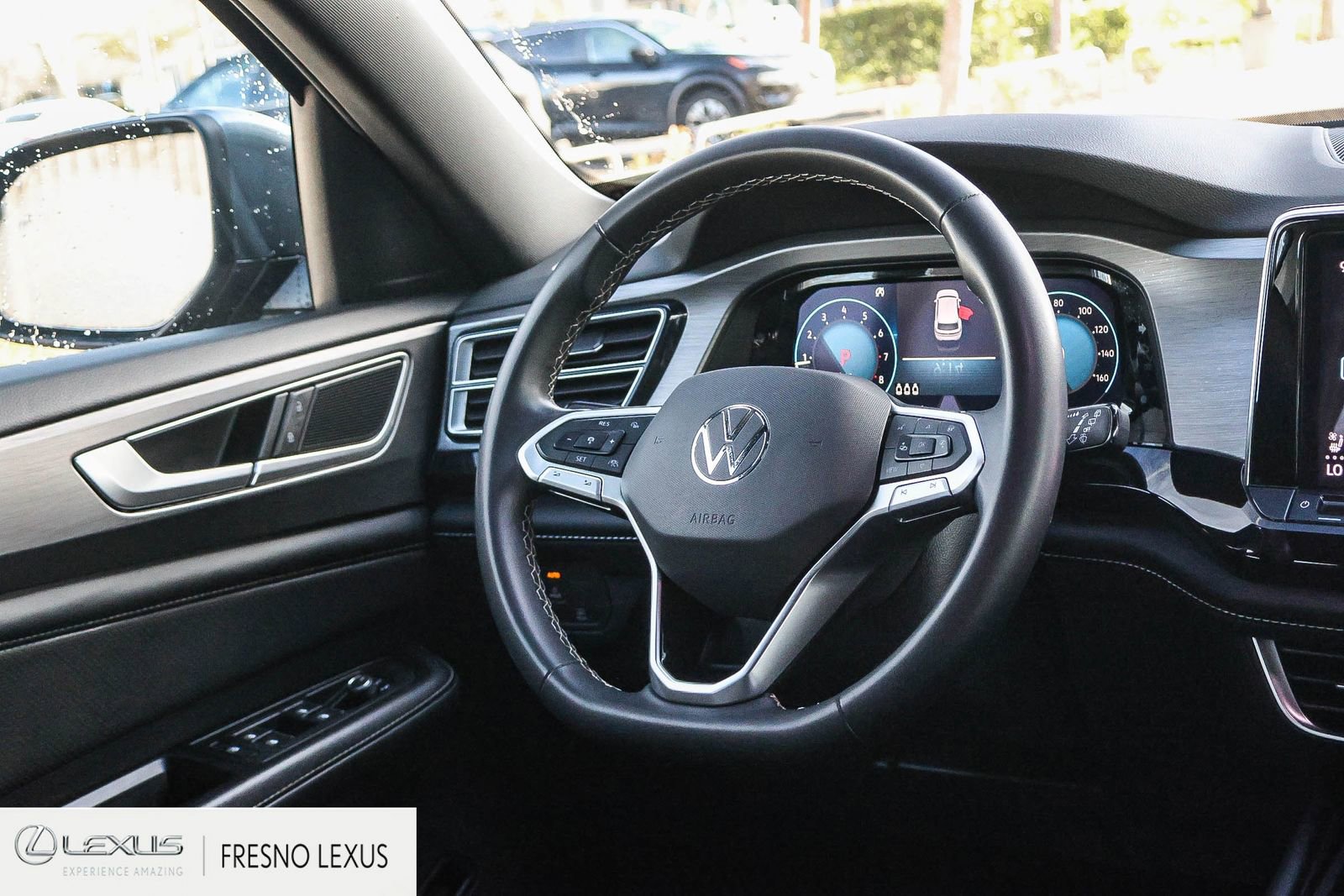 Used 2024 Volkswagen Atlas Cross Sport SE image 18