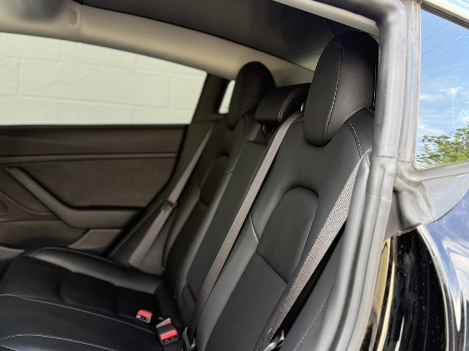 Used 2019 Tesla Model 3 Mid Range image 22