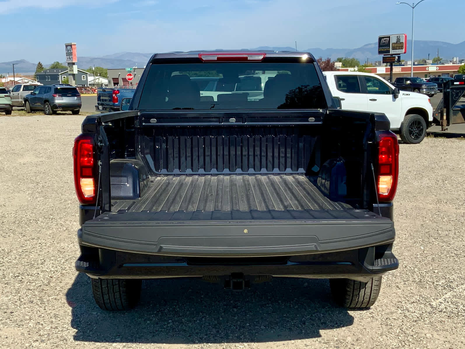 New 2026 GMC Sierra 1500 Elevation image 19