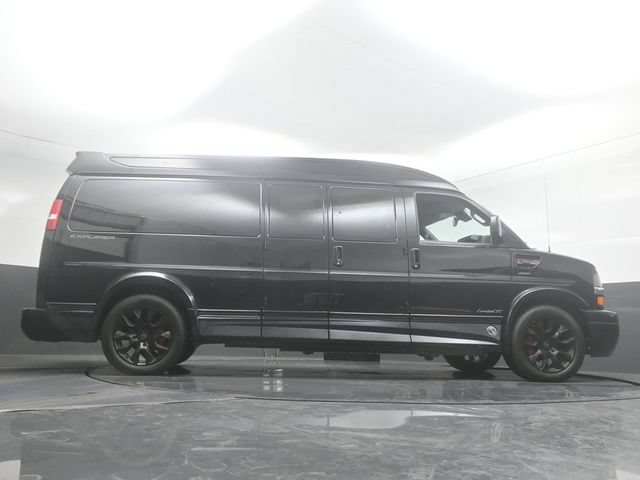 Used 2025 Chevrolet Express 2500 Extended w/ Driver Convenience Package RWD image 59