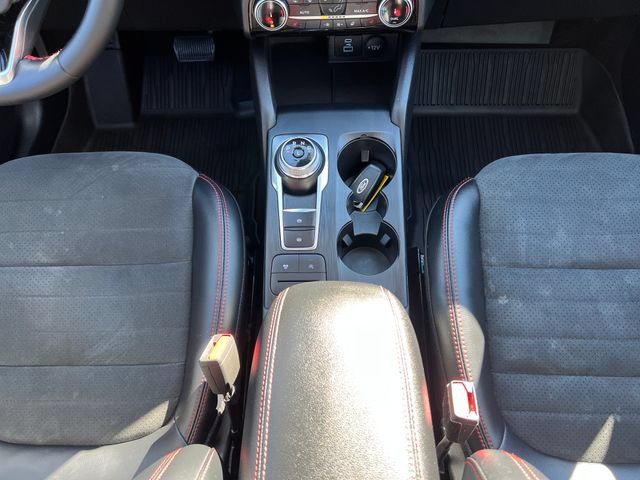 Used 2022 Ford Escape SEL w/ SEL Stealth AWD Package image 23
