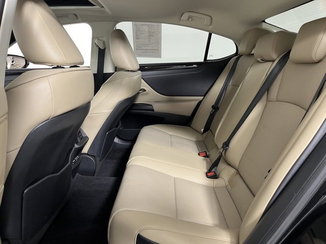 Used 2020 Lexus ES 350 w/ Premium Package image 37