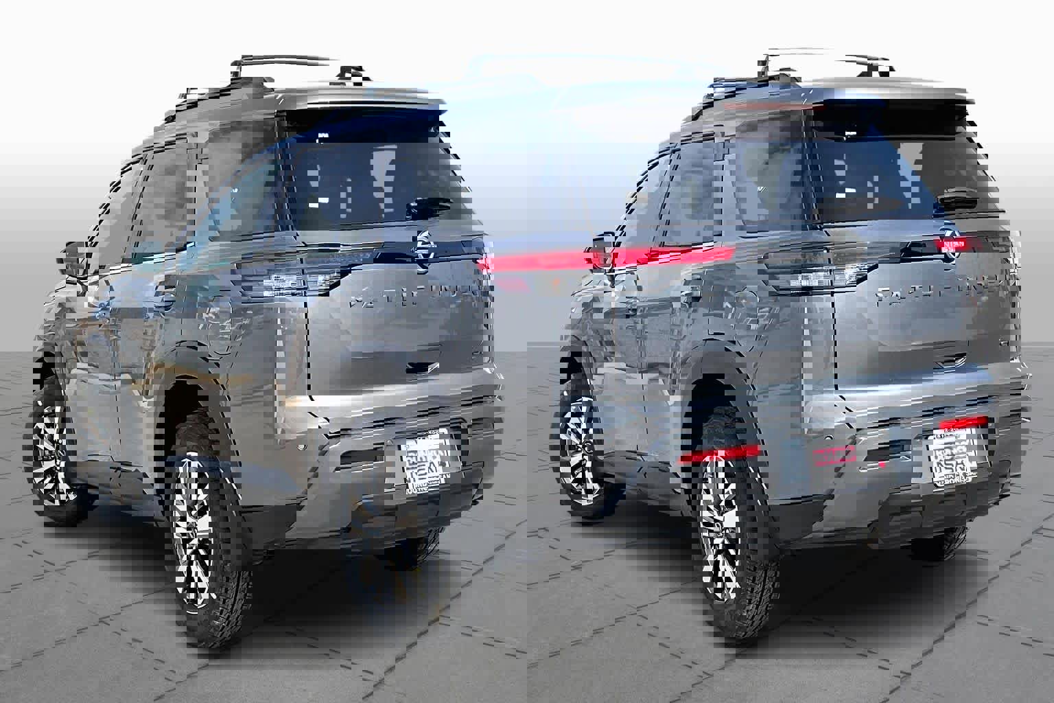 New 2026 Nissan Pathfinder SL image 7