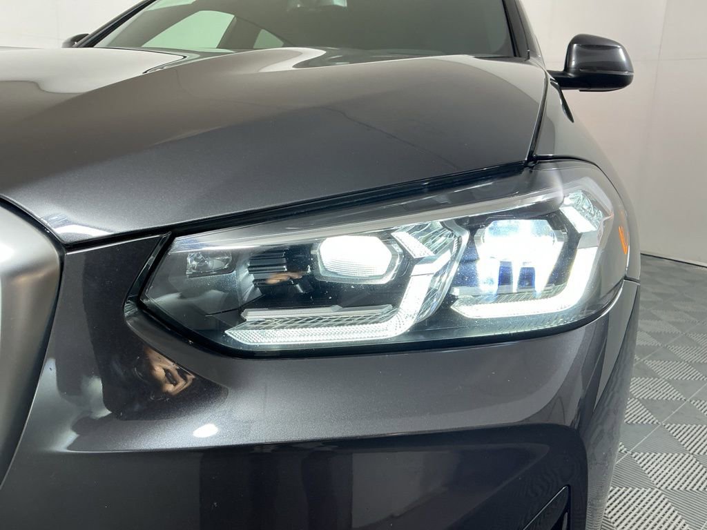 Certified 2022 BMW X4 xDrive30i w/ Premium Package 2 image 8