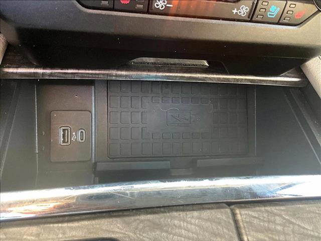 Used 2020 Ford Expedition Max Limited image 25