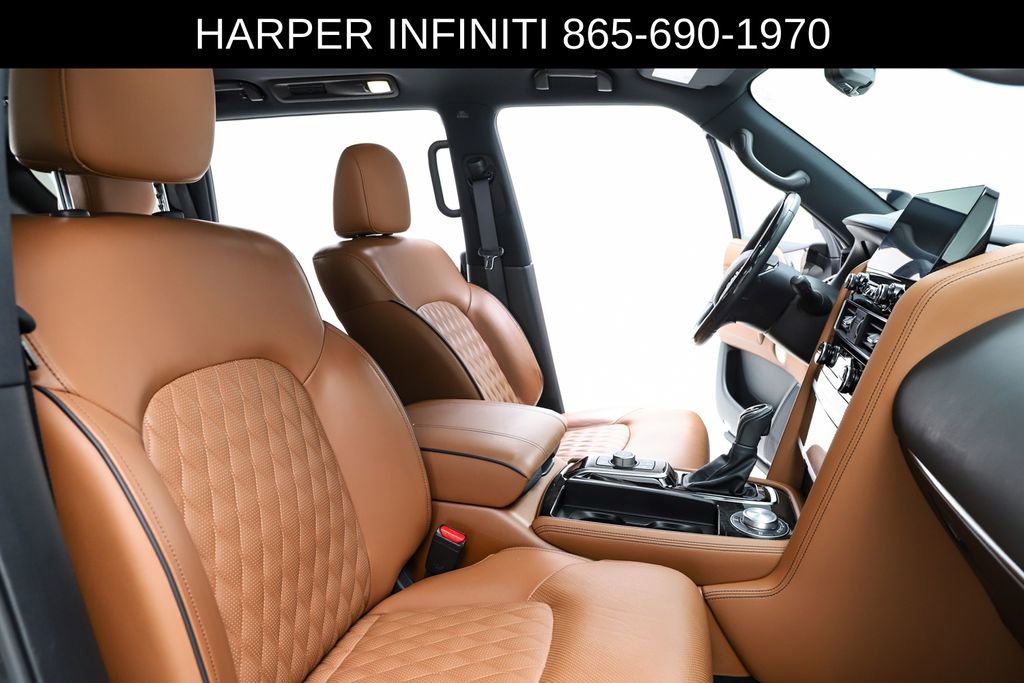 Used 2024 INFINITI QX80 Sensory image 38