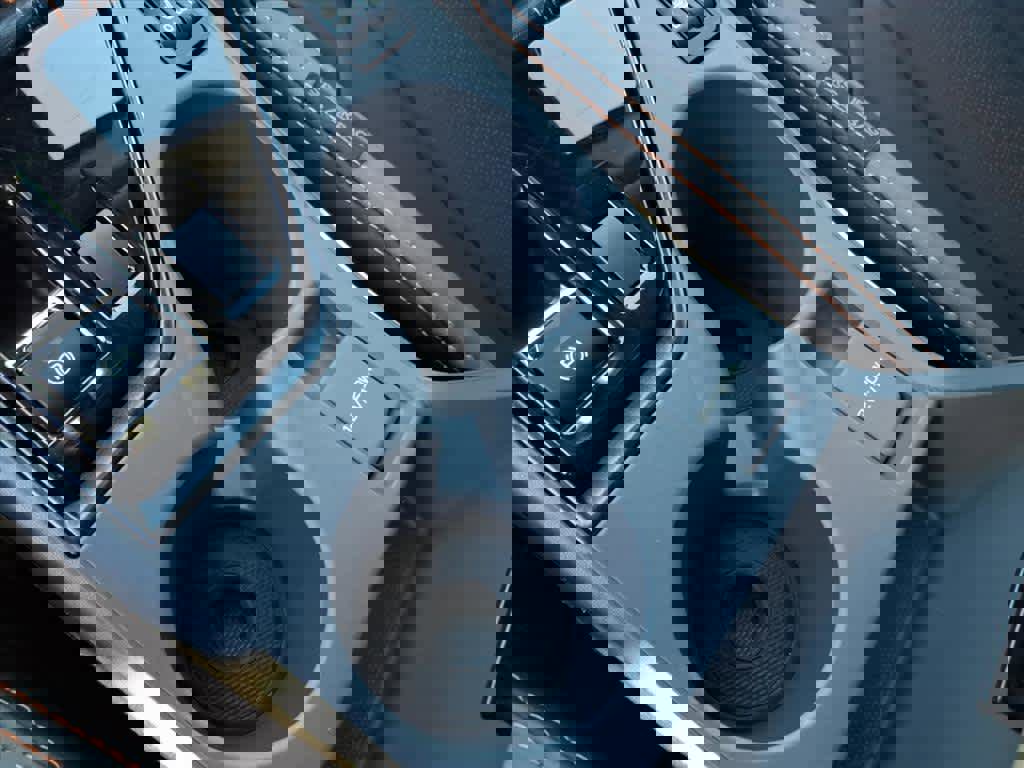 Certified 2025 Subaru Crosstrek 2.5i Limited w/ Popular Package #3A image 41