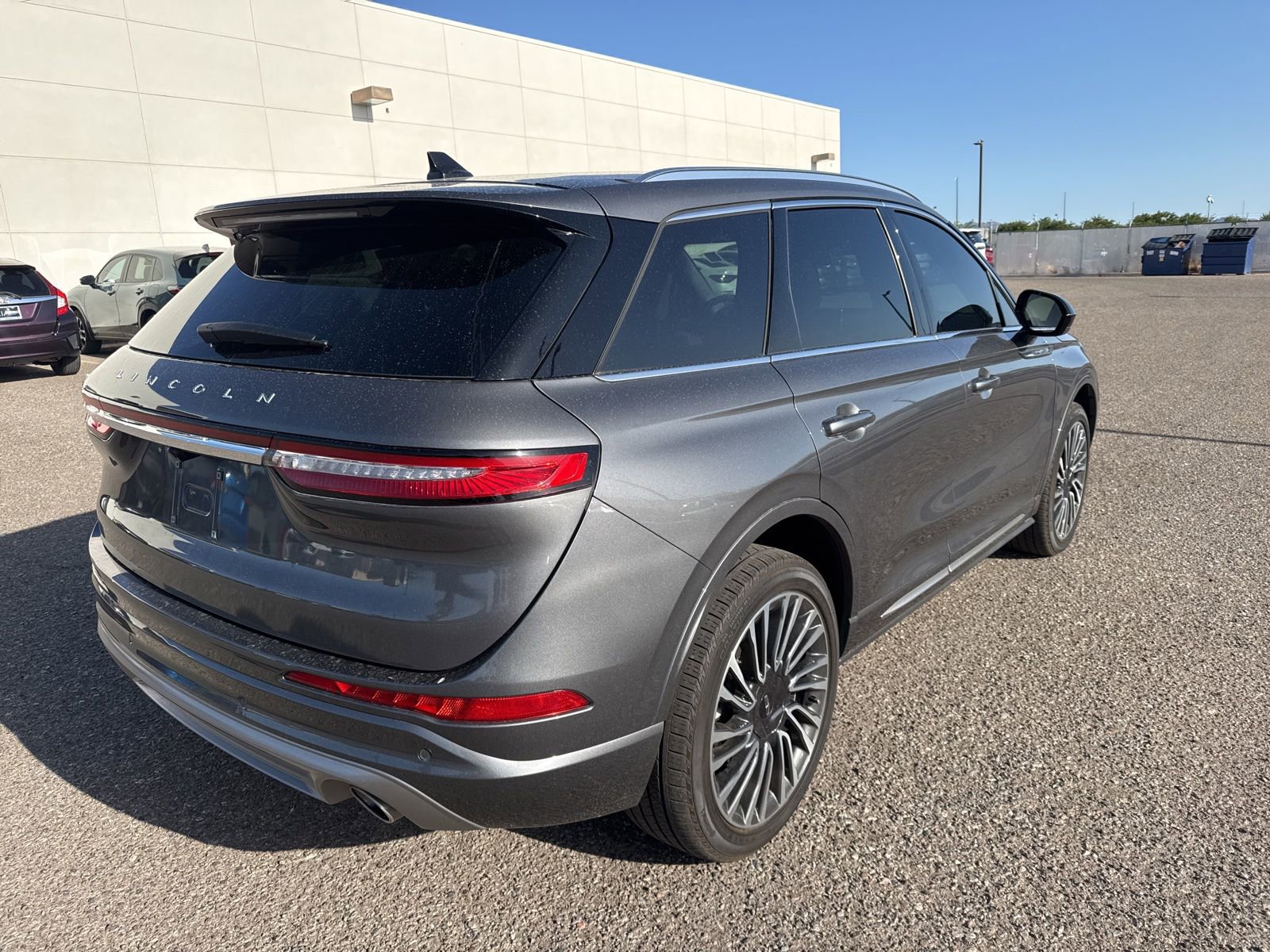 Used 2022 Lincoln Corsair AWD w/ Equipment Group 101A image 5
