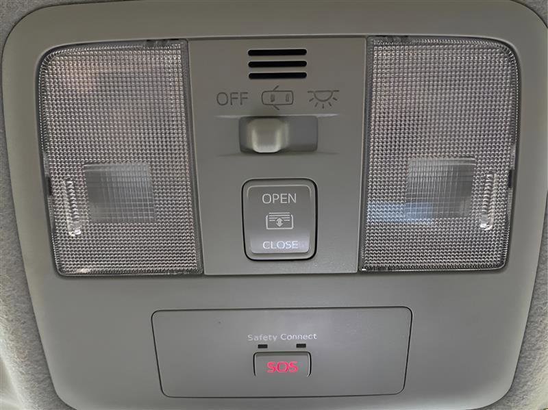 Used 2012 Toyota Prius V Five FWD image 26