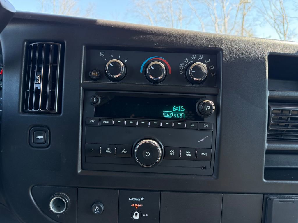 Used 2024 GMC Savana 2500 w/ Driver Convenience Package image 28