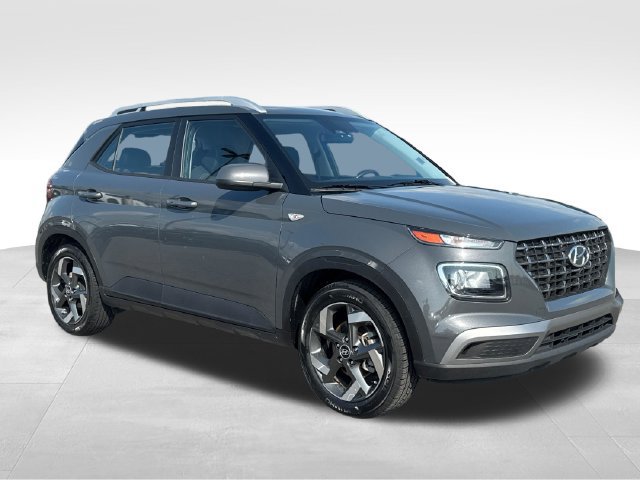 Used 2024 Hyundai Venue SEL FWD image 10