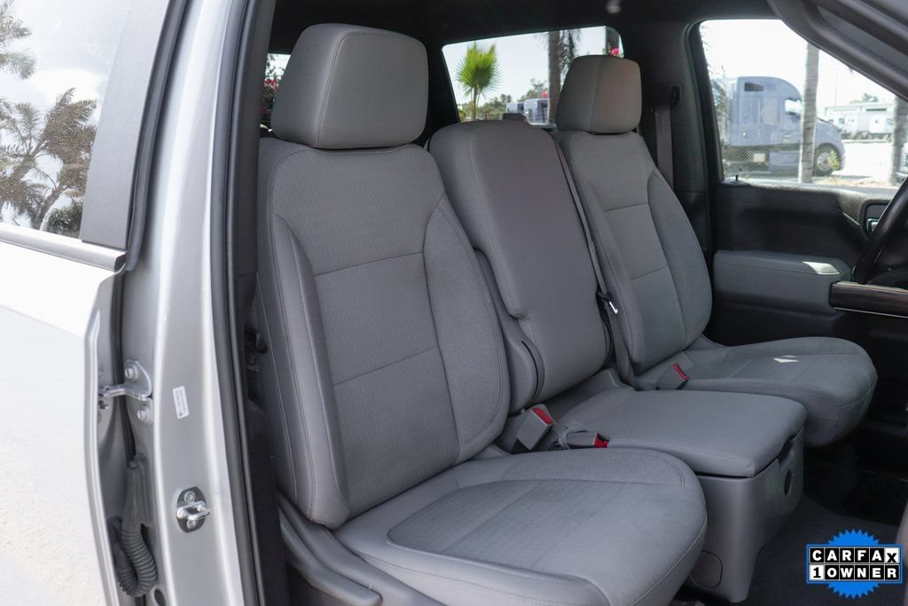 Used 2020 Chevrolet Silverado 1500 LT w/ Convenience Package AWD/4WD image 39