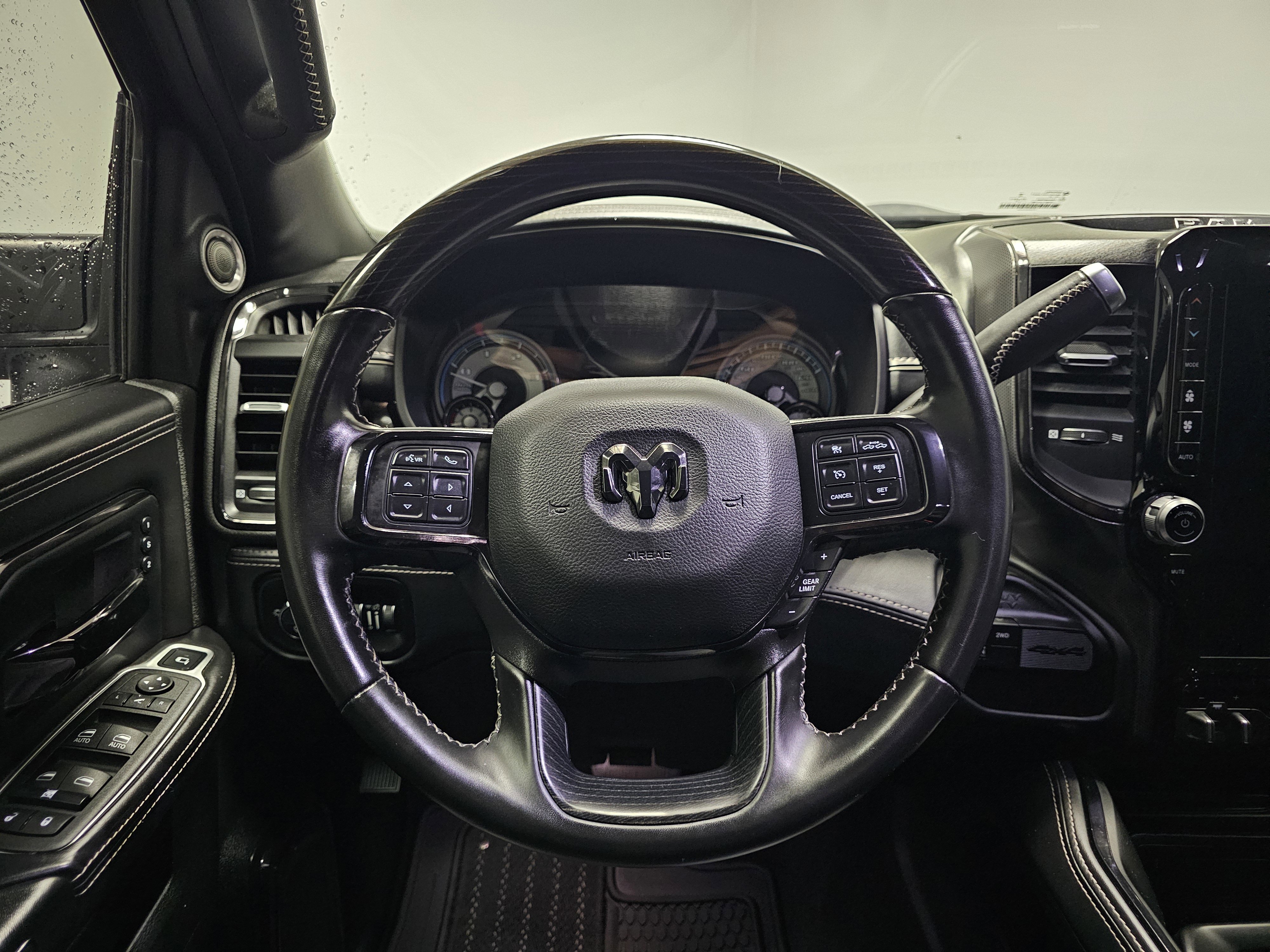 Used 2022 RAM 2500 Limited image 22