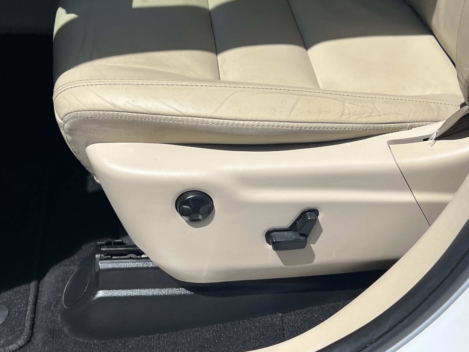 Used 2020 Jeep Grand Cherokee Limited w/ Premium Lighting Group image 19