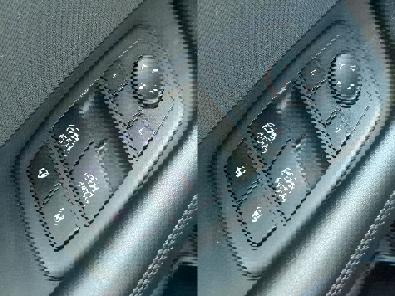 Used 2023 Dodge Challenger SXT w/ Blacktop Package image 22