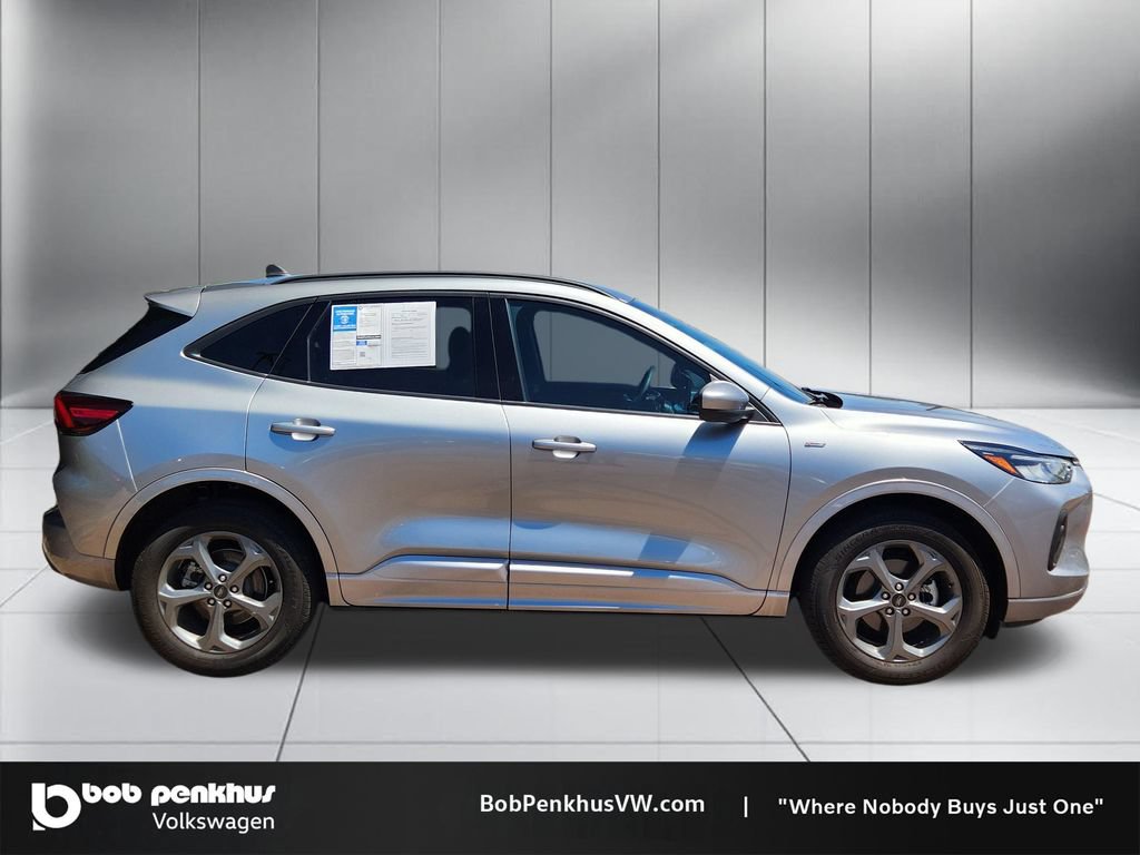 Used 2024 Ford Escape ST-Line Select w/ Tech Pack #1 AWD/4WD image 24