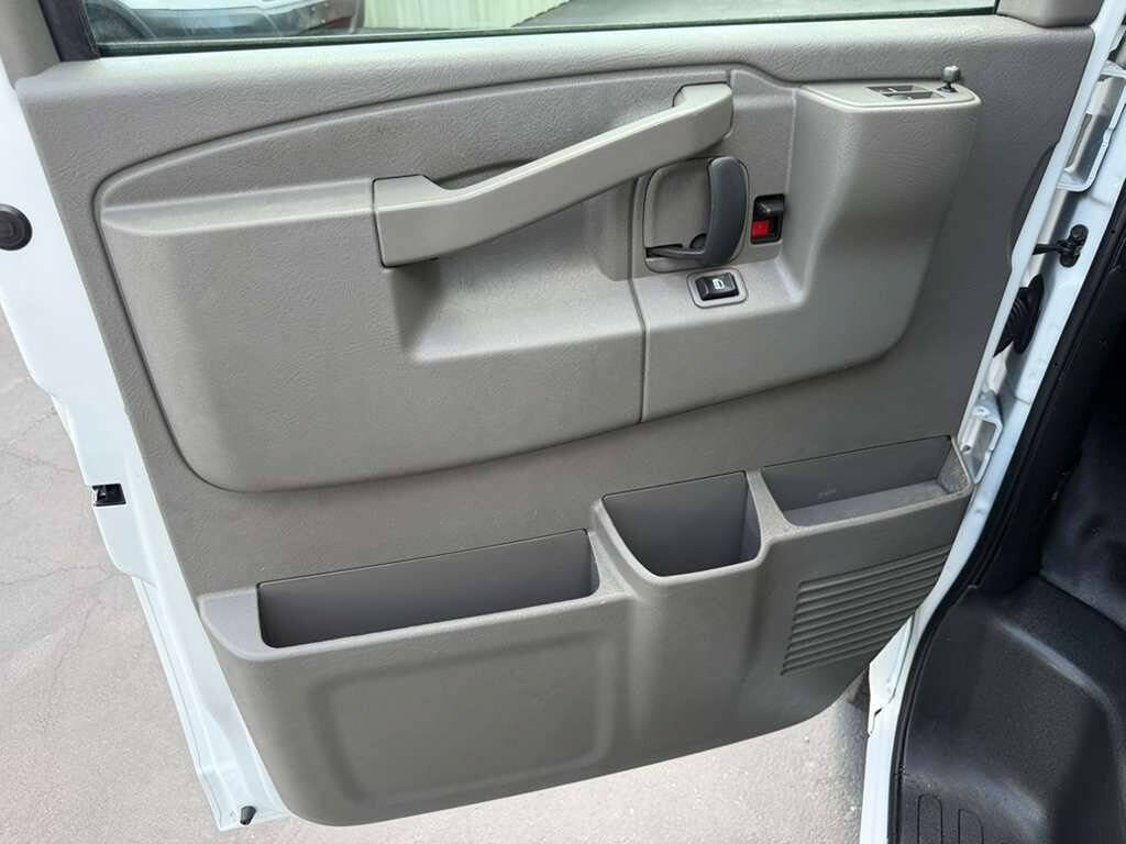Used 2023 Chevrolet Express 2500 w/ Driver Convenience Package RWD image 22