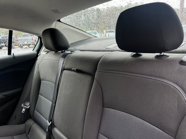 Used 2018 Chevrolet Cruze LT image 13