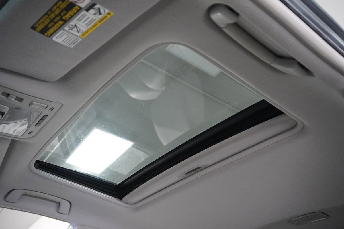 Used 2004 Lexus RX 330 AWD image 24